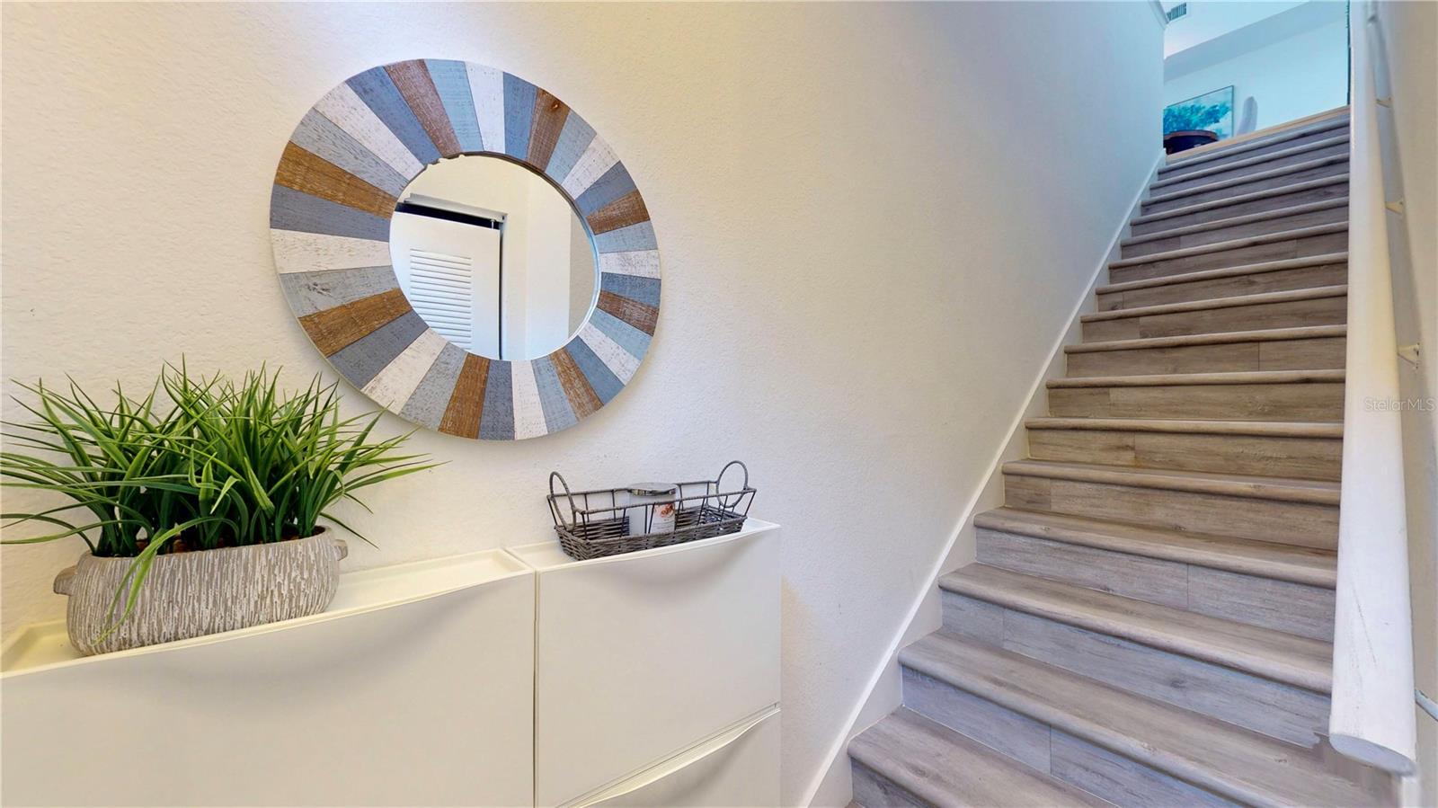 LAKE CHASE CONDO - Residential