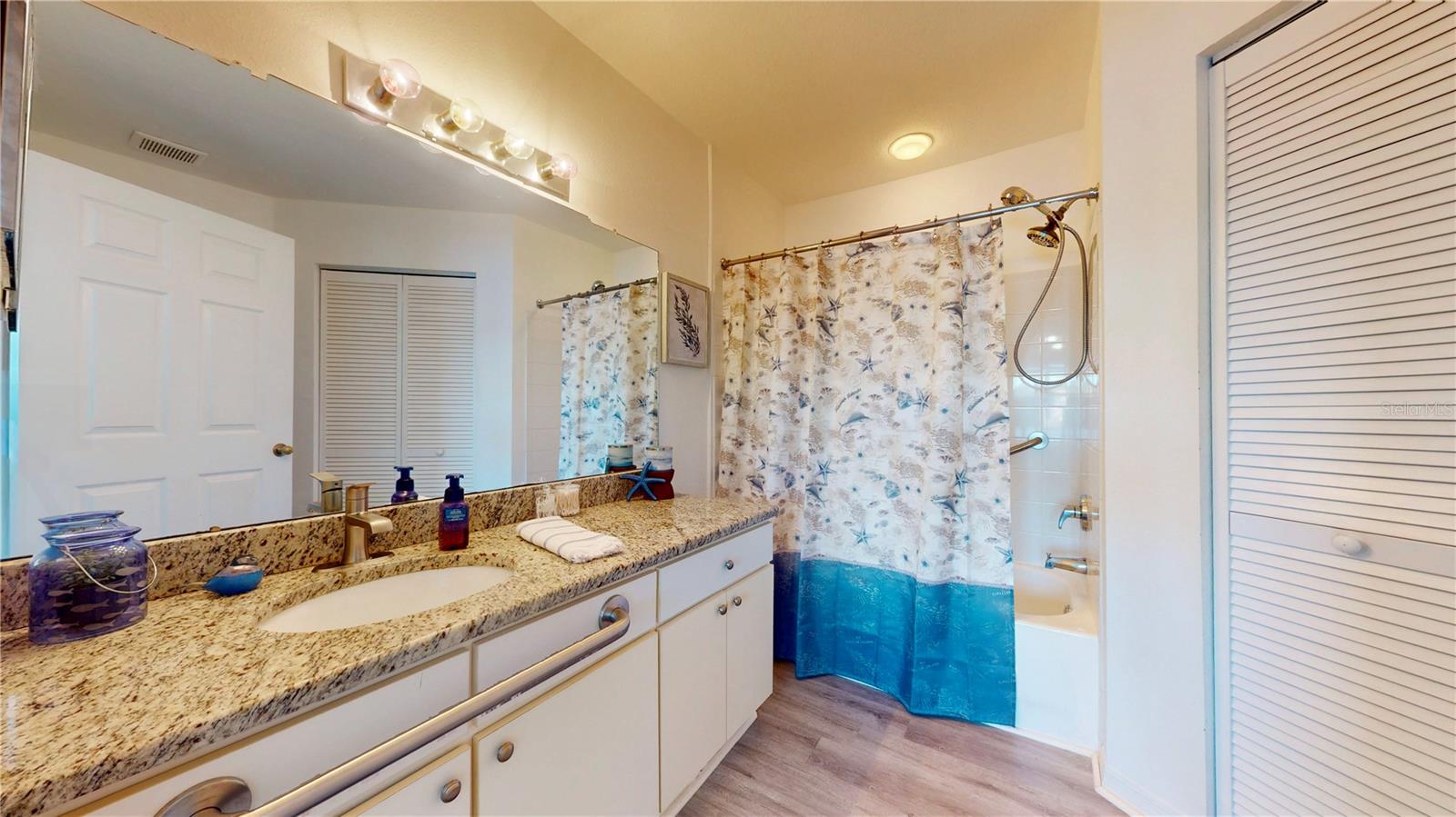 LAKE CHASE CONDO - Residential