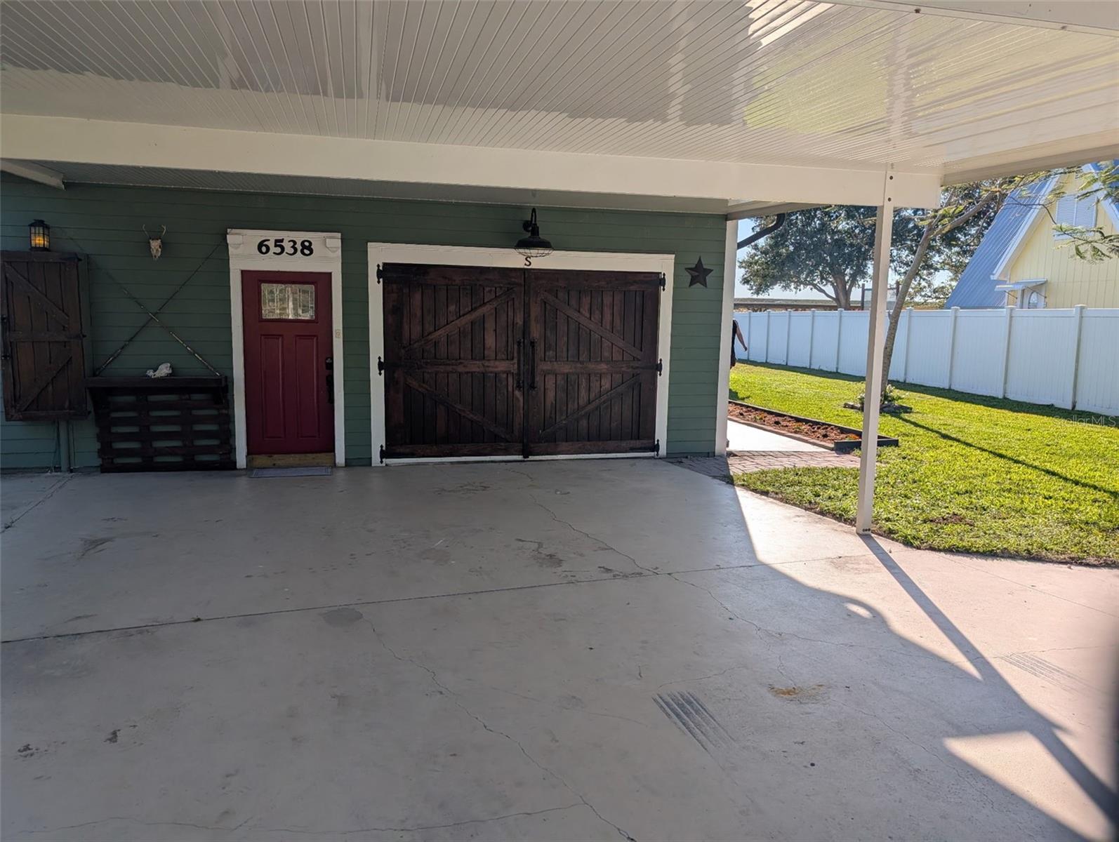 6538 US HIGHWAY 441 SE