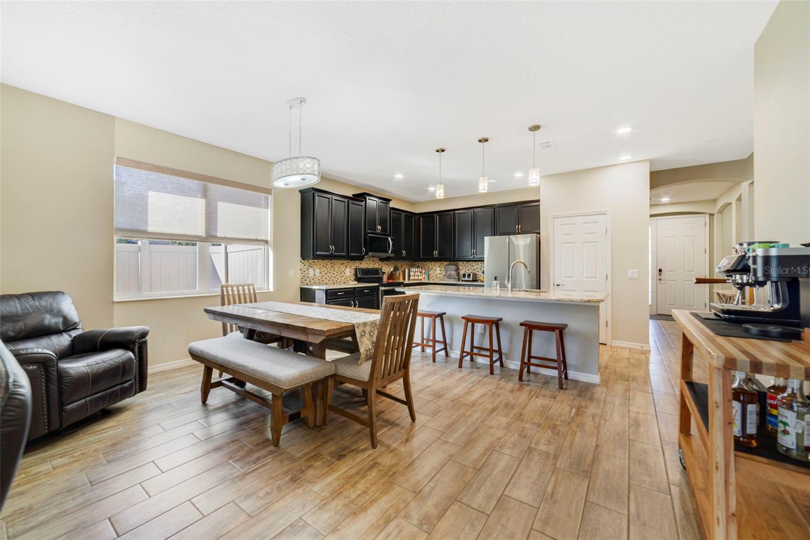 HARBOR SHORES - Residential