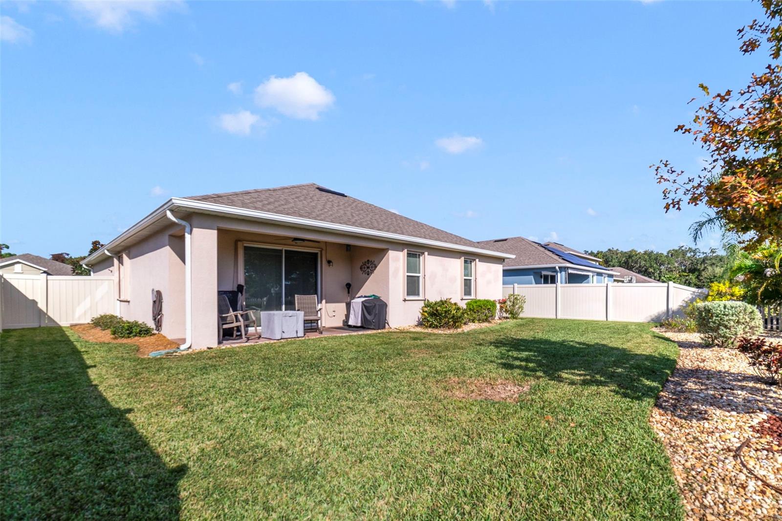 HARBOR SHORES - Residential