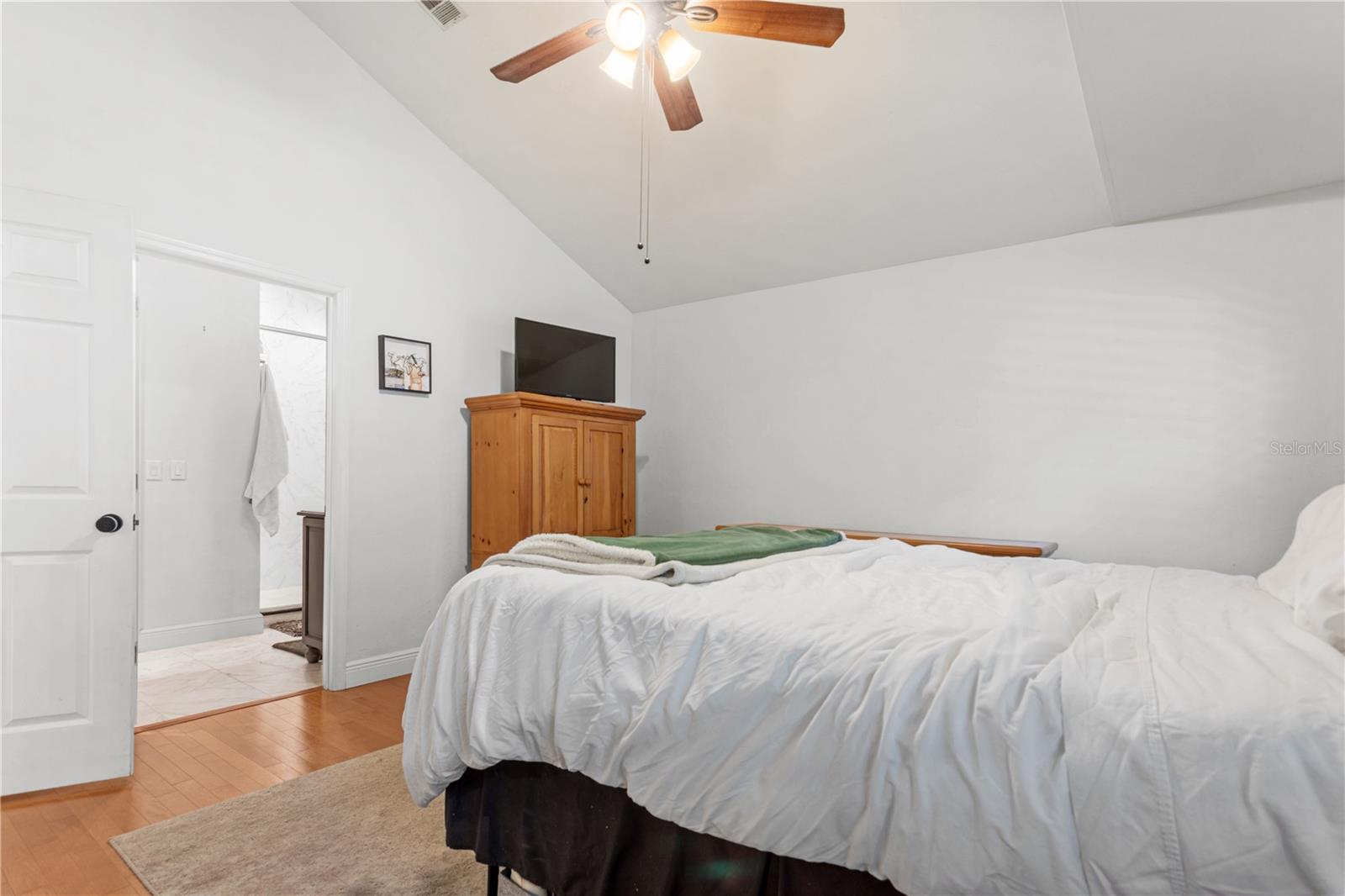 HAILE PLANTATION UNIT 6 PH II - Residential Lease