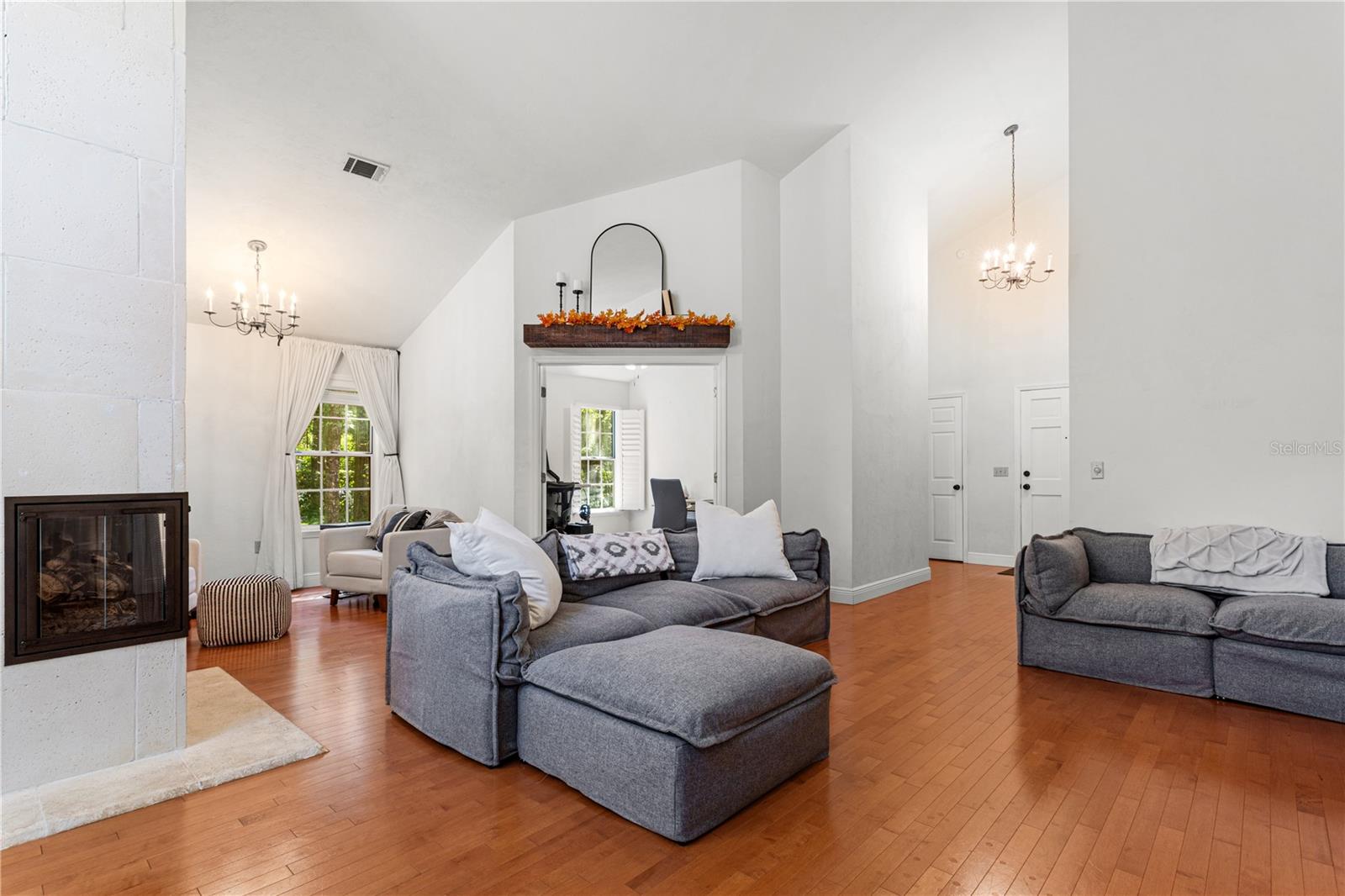 HAILE PLANTATION UNIT 6 PH II - Residential Lease