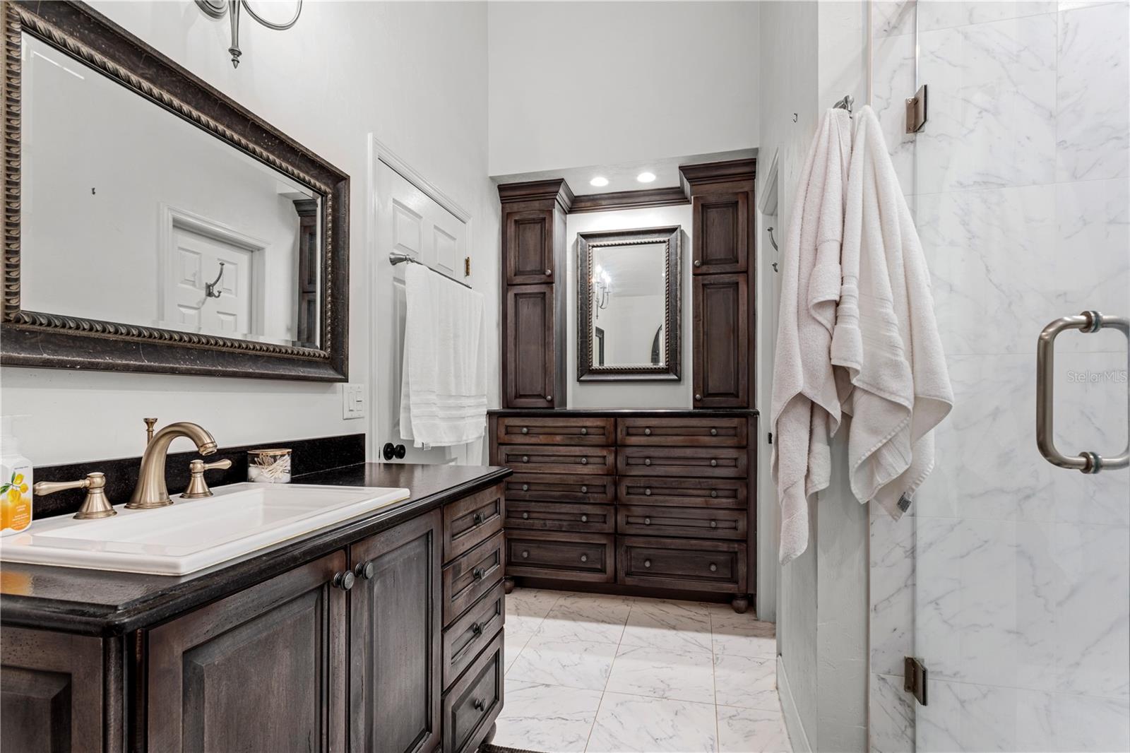 HAILE PLANTATION UNIT 6 PH II - Residential Lease