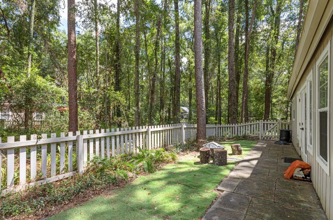 HAILE PLANTATION UNIT 6 PH II - Residential Lease