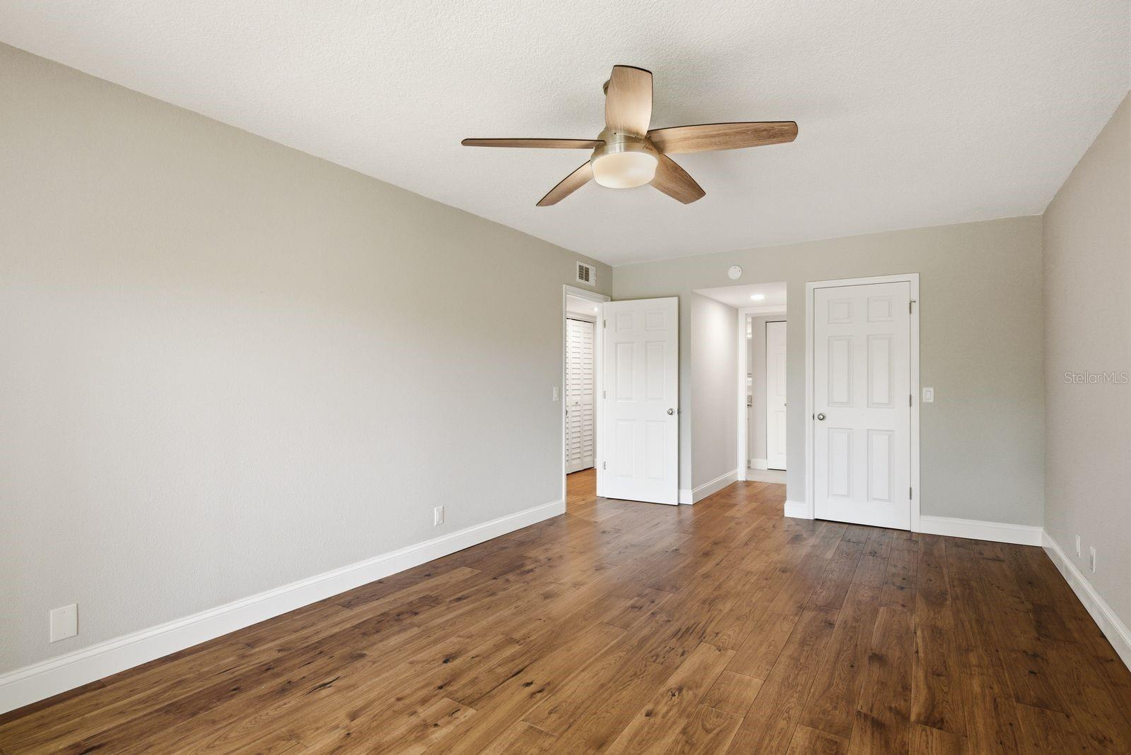 MARINER VILLAGE NORTHWEST CONDO - Residential