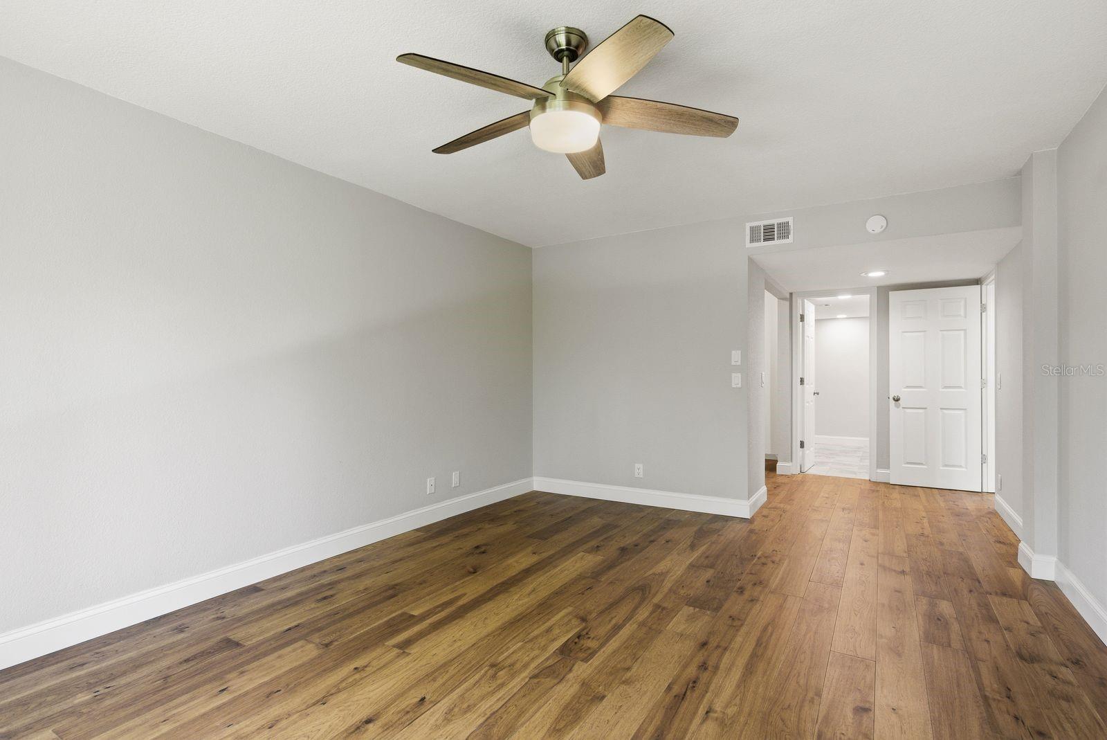 MARINER VILLAGE NORTHWEST CONDO - Residential