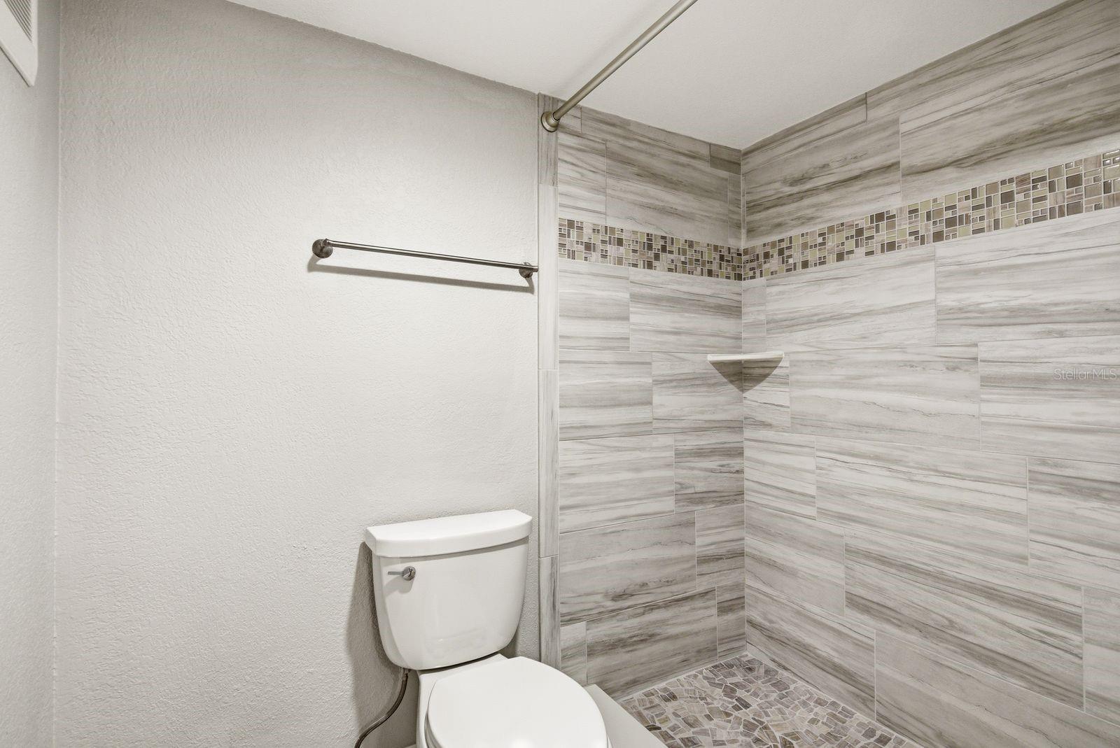 MARINER VILLAGE NORTHWEST CONDO - Residential