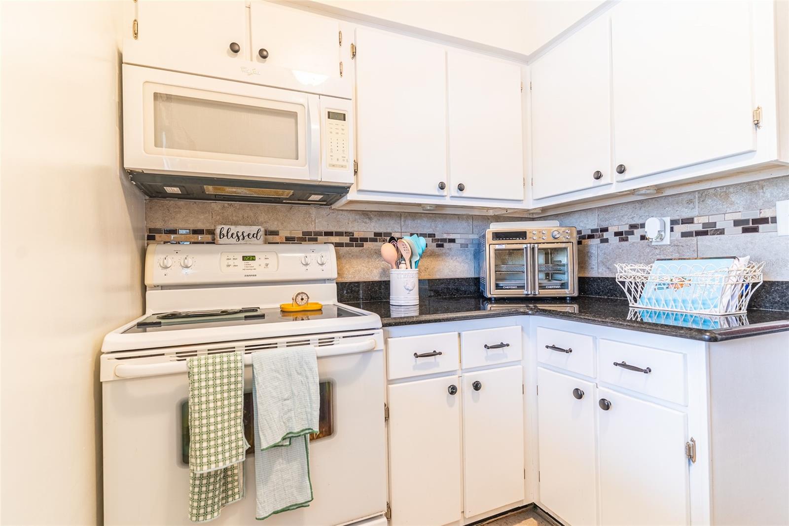 1700 6TH STREET NW C31