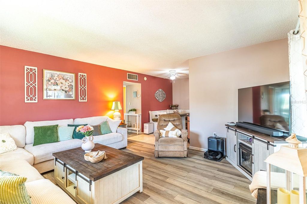 Photo of 1700 6th Street NW #C31, Winter Haven, FL 33881 (MLS # L4959370)