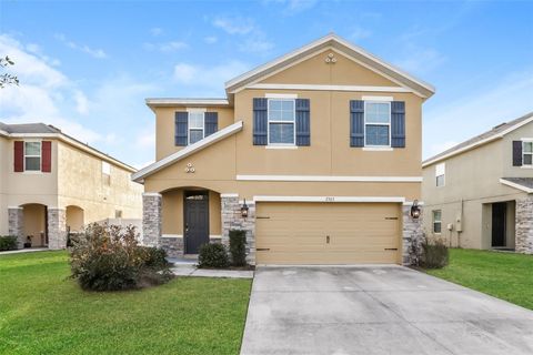 A home in PLANT CITY