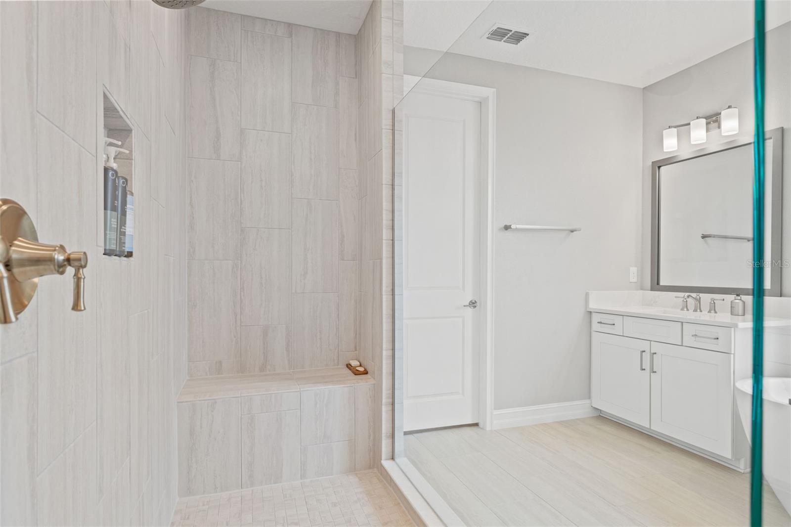 ANTIGUA COVE PH 1 - Residential