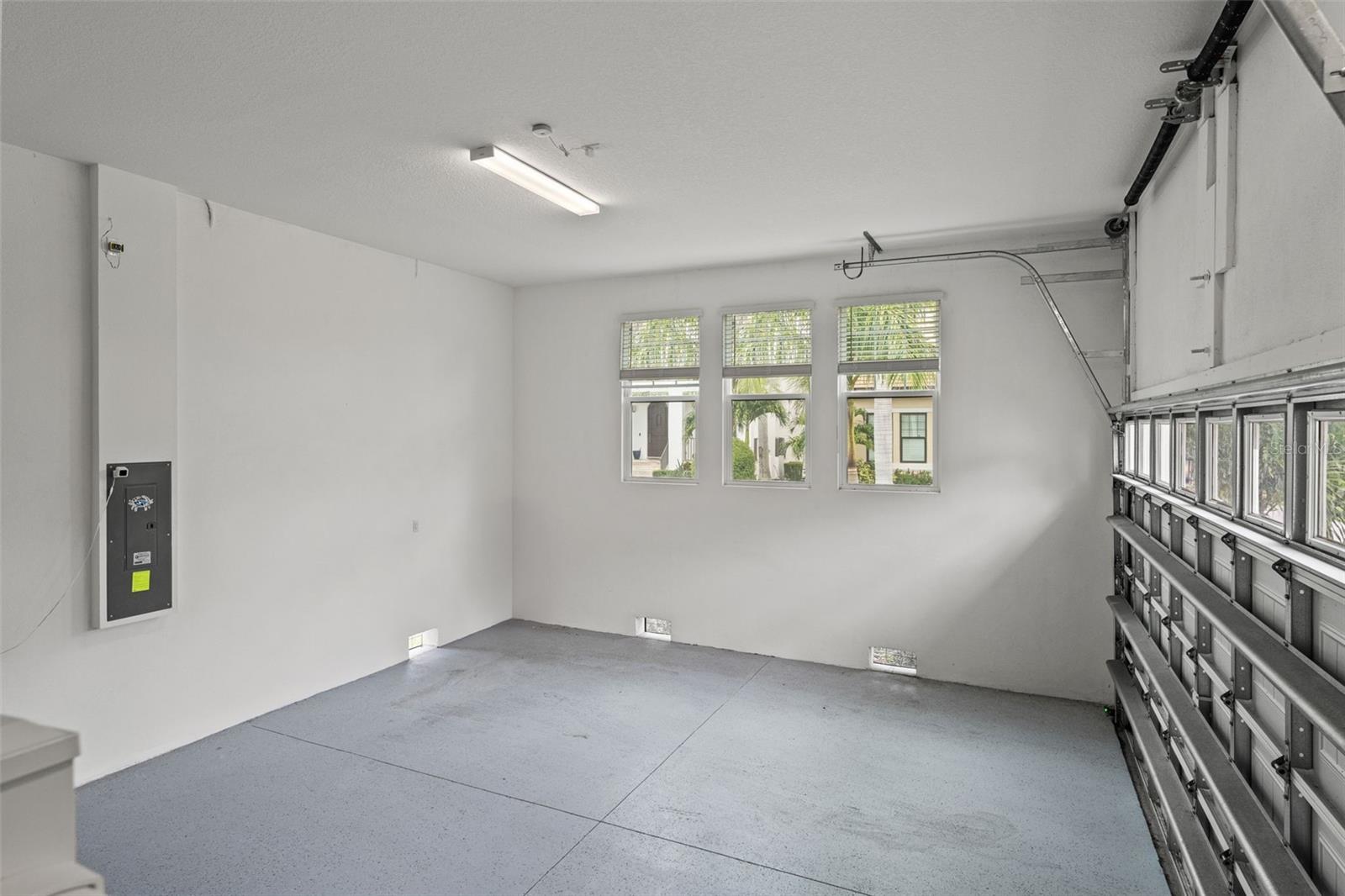 ANTIGUA COVE PH 1 - Residential