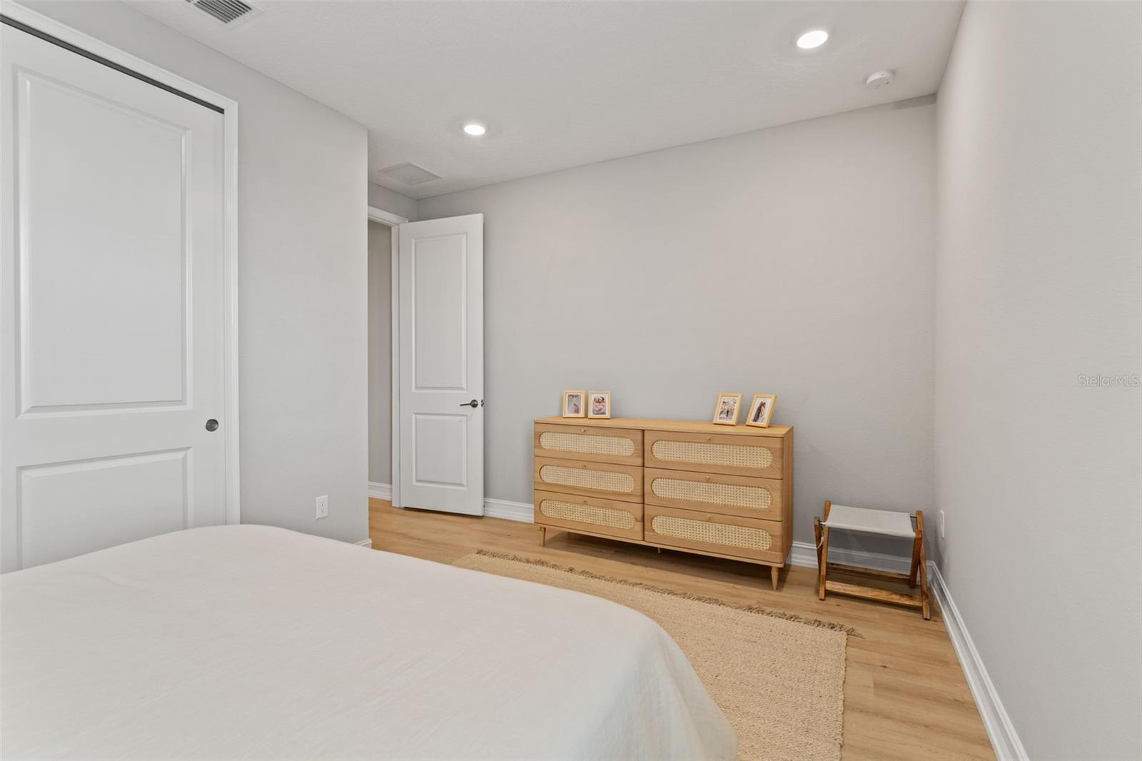 ANTIGUA COVE PH 1 - Residential