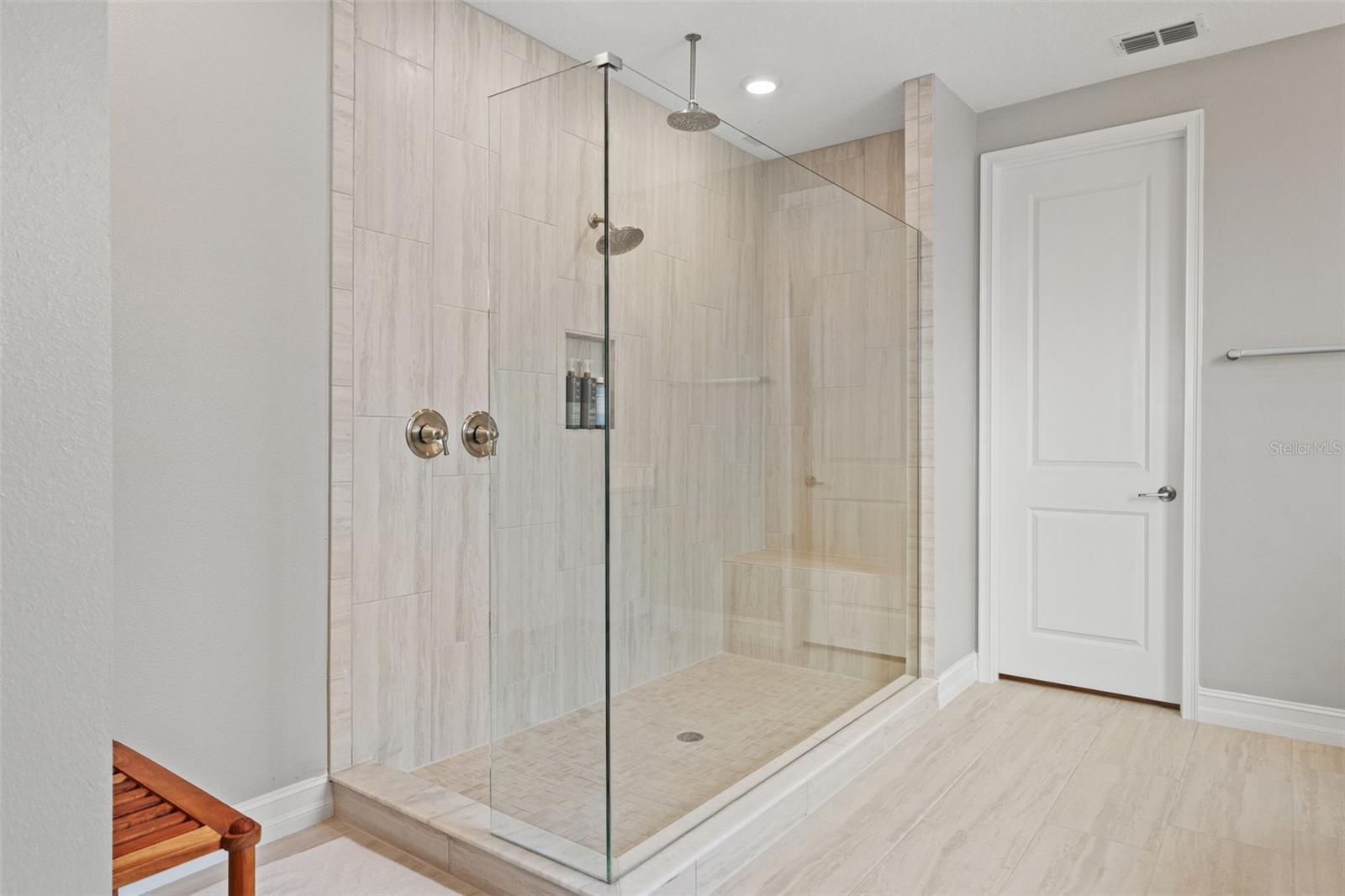 ANTIGUA COVE PH 1 - Residential