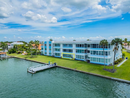 770 ISLAND WAY # N103, CLEARWATER BEACH, FL 33767 - Image 7094978066eb7c2e9bbd4f48ed7c7dbe/3306977173