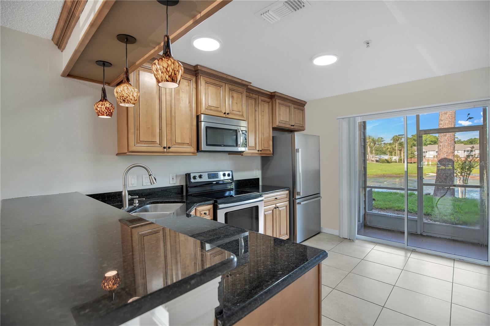 HUNTERS RESERVE A CONDO - Residential