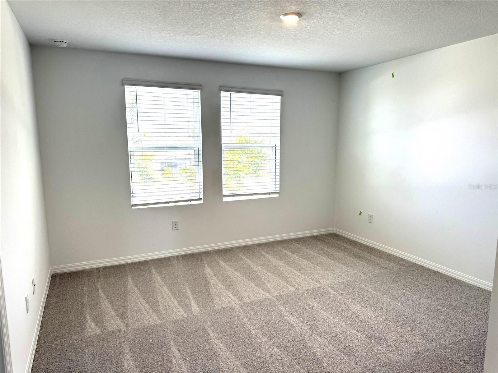 TOWNHOMES AT AZARIO - Residential Lease