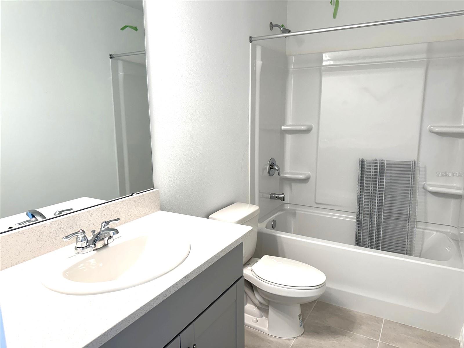 TOWNHOMES AT AZARIO - Residential Lease