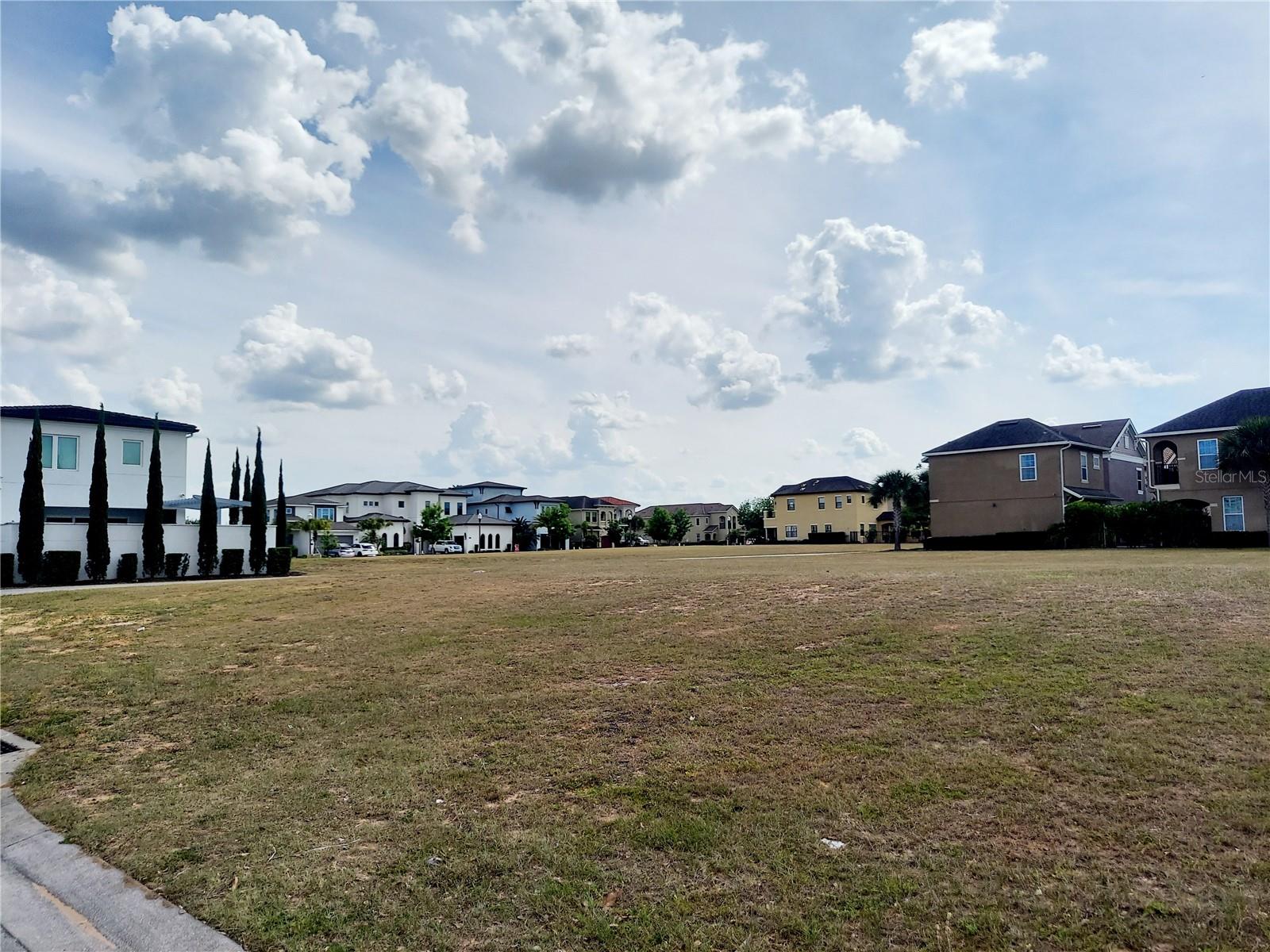 7813 LOXAHATCHEE COURT