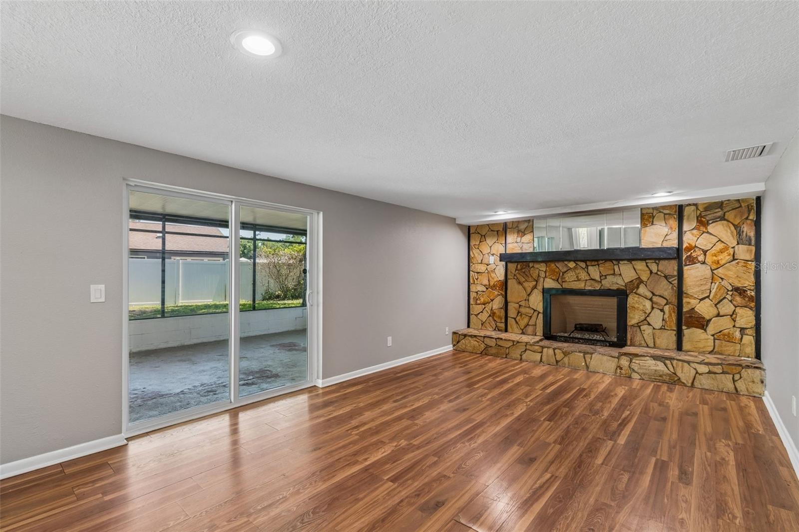 TOWNN COUNTRY PARK UNIT 30 - Residential