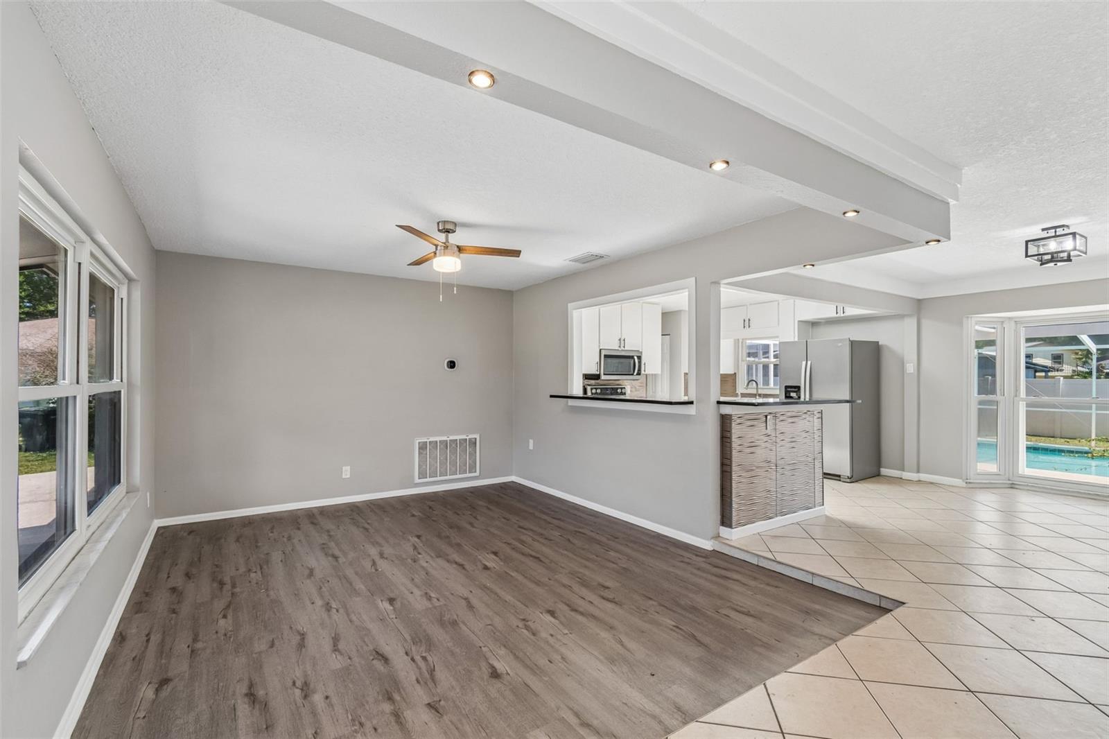 TOWNN COUNTRY PARK UNIT 30 - Residential