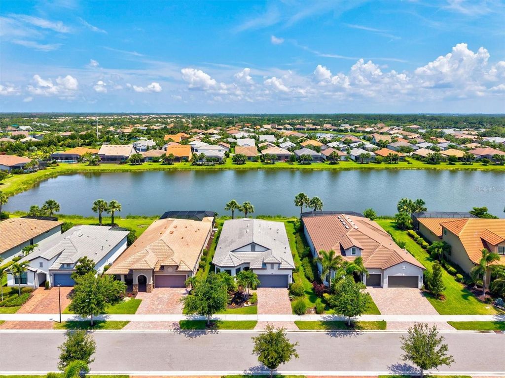 Photo of 5740 Eagle Creek Road, Sarasota, FL 34238 (MLS # A4680733)