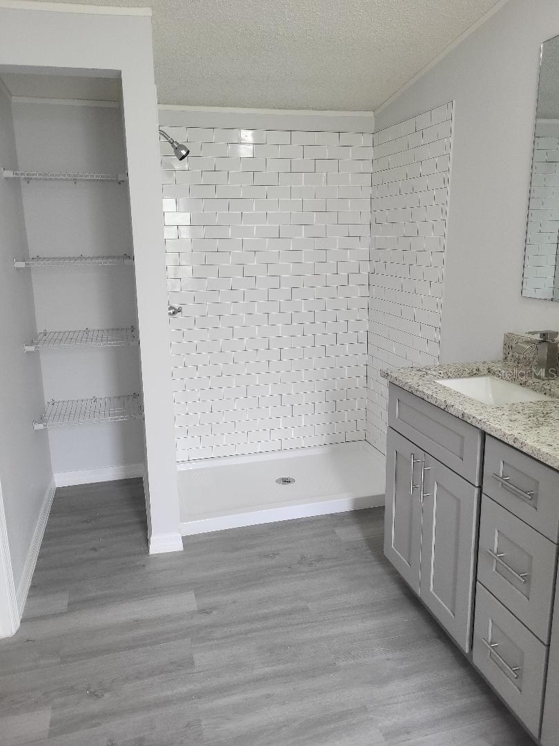 ALAFIA ESTATES UNIT A - Residential