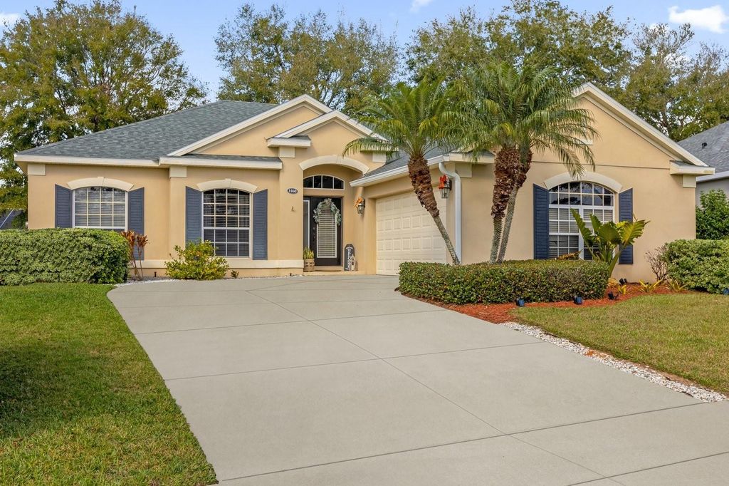 Photo of 1460 Misty Glen Lane, Clermont, FL 34711 (MLS # O6381282)