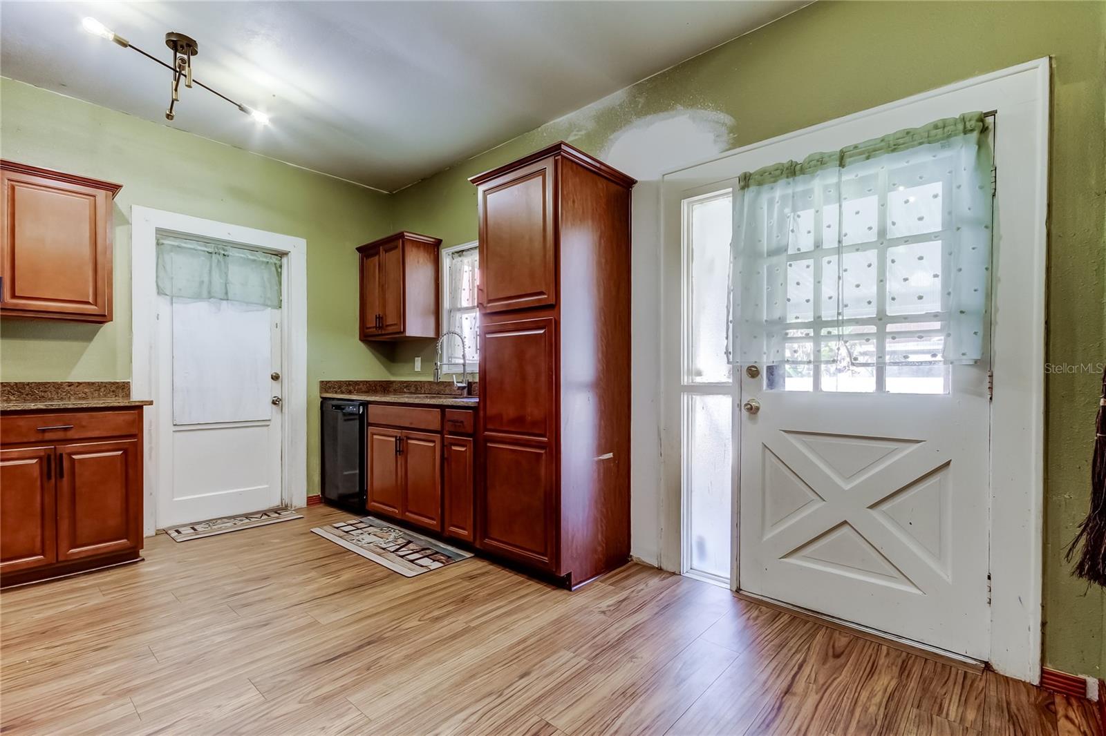 WASHINGTON PARK - Residential