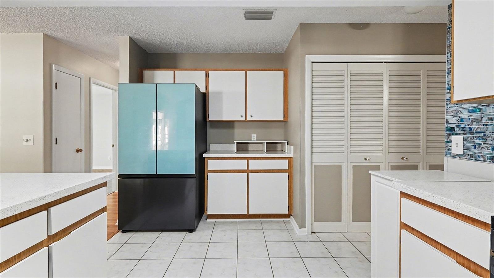 MARION OAKS - Residential