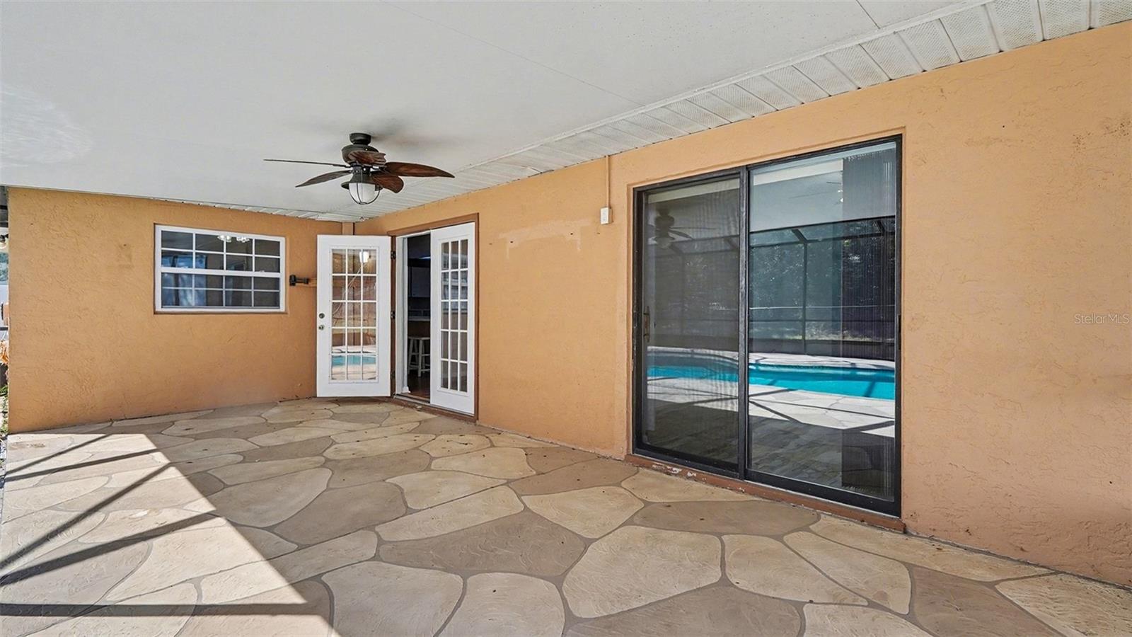 MARION OAKS - Residential