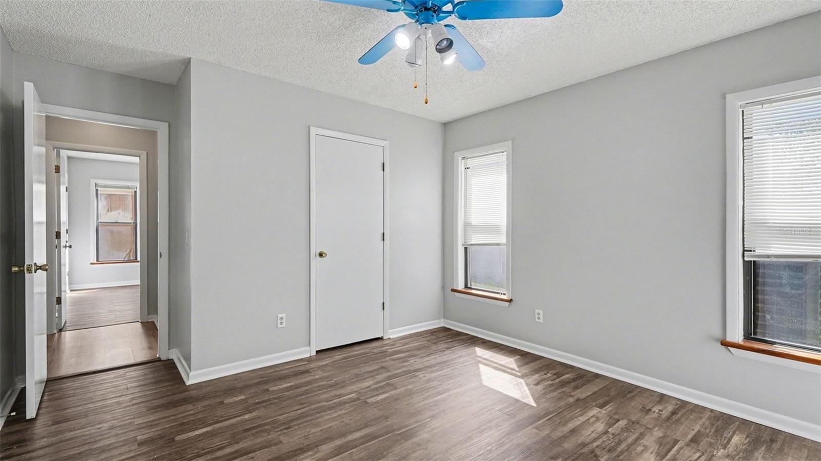 MARION OAKS - Residential