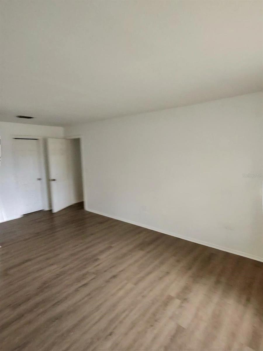 6008 VILLAGE CIRCLE GE