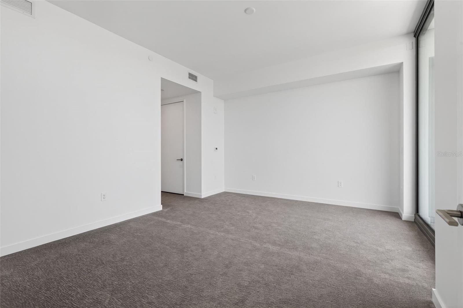 400 CENTRAL - Residential