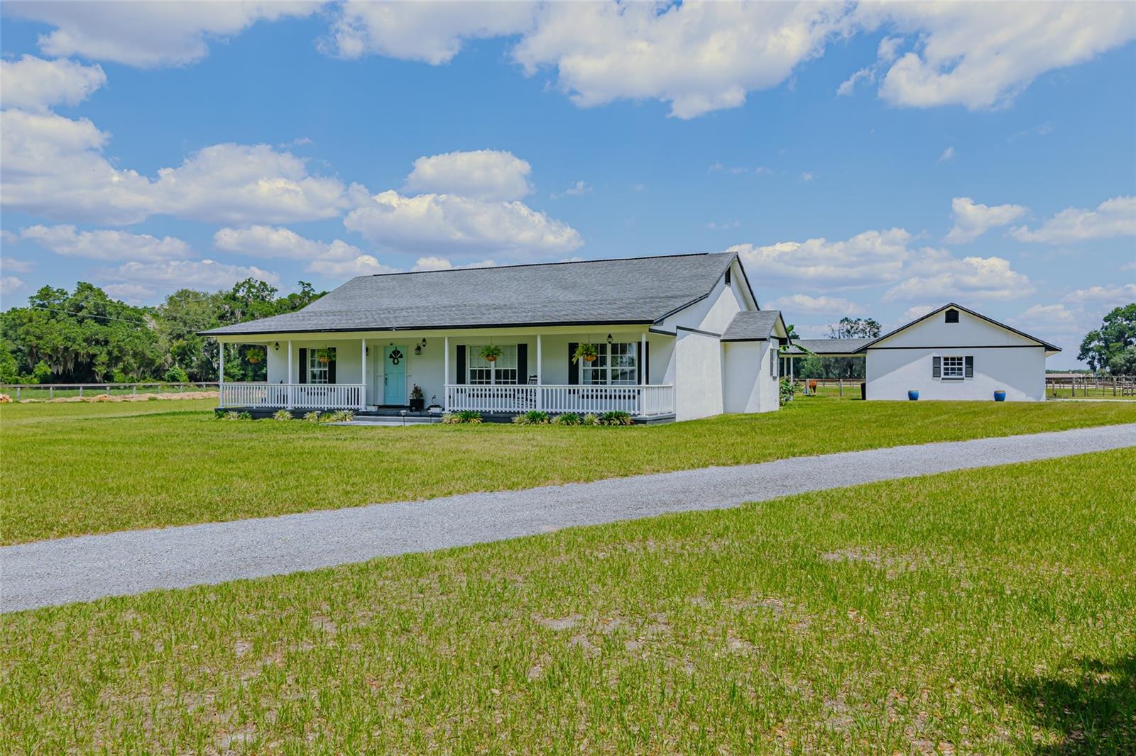 1155 E HIGHWAY 316