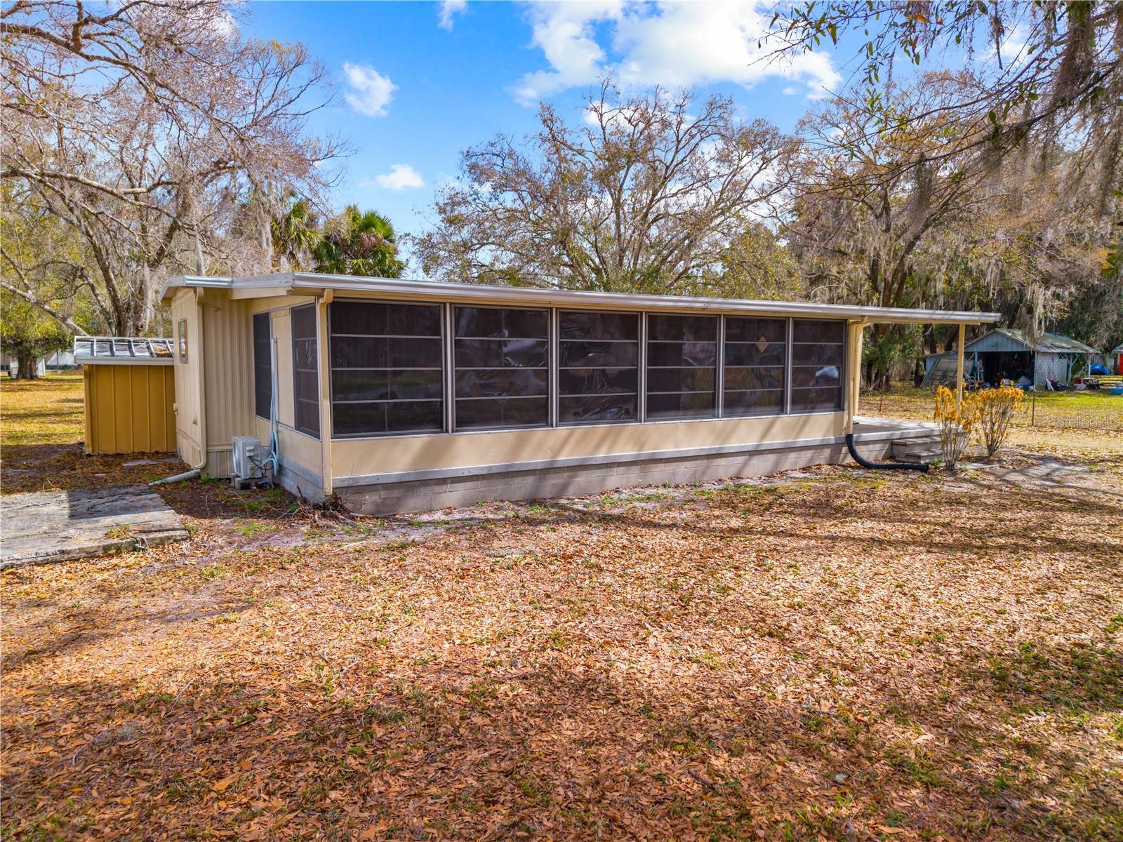 LAKE MARIAN HLNDS UN 4 - Residential