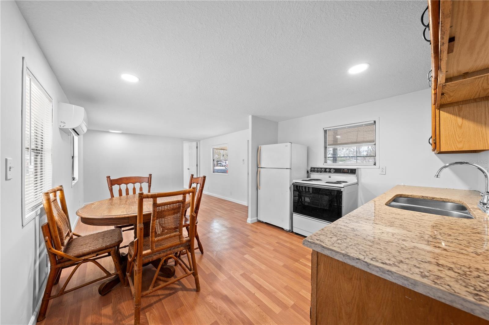 LAKE MARIAN HLNDS UN 4 - Residential