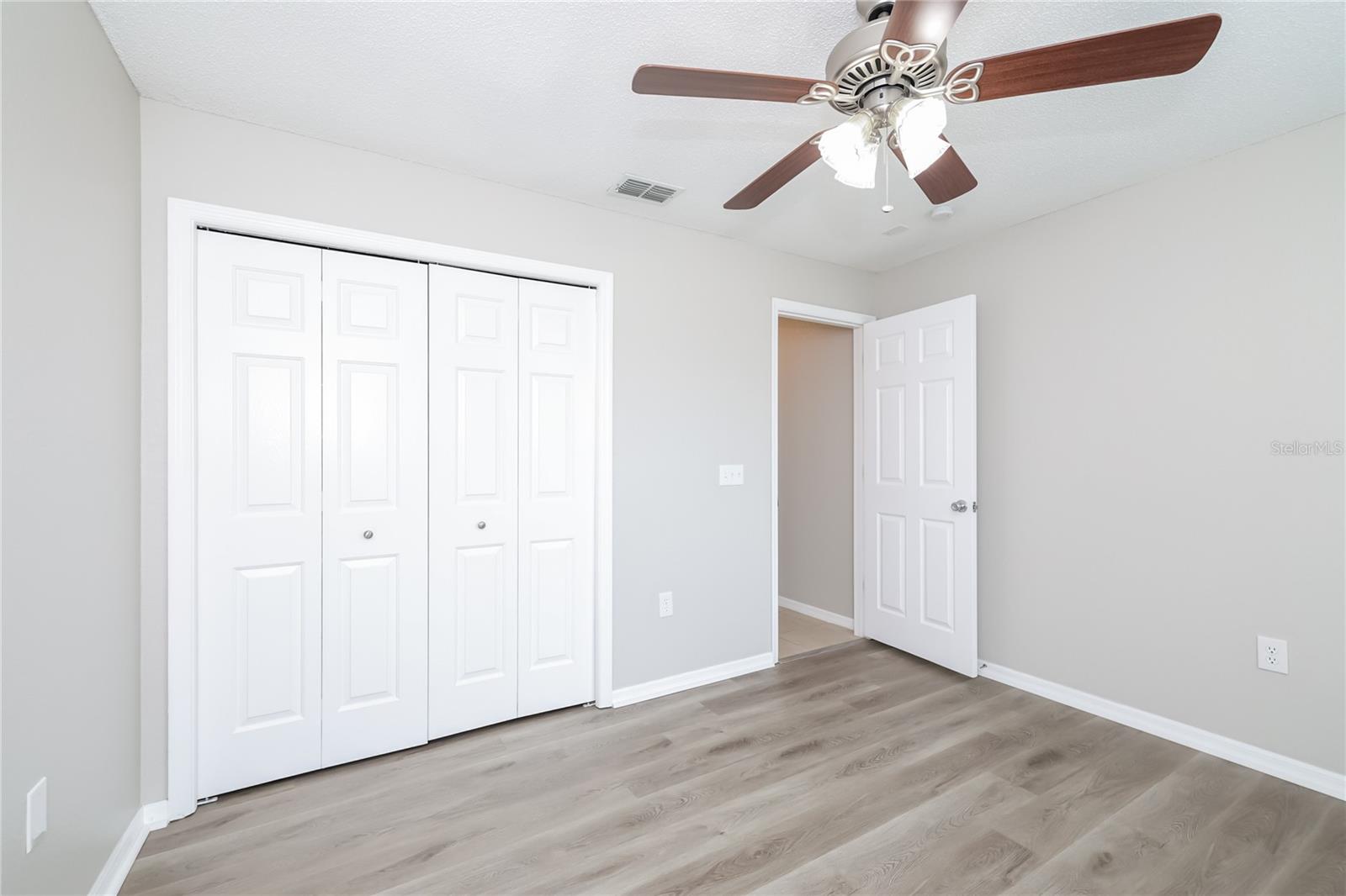 WINFIELD HEIGHTS - Residential Lease