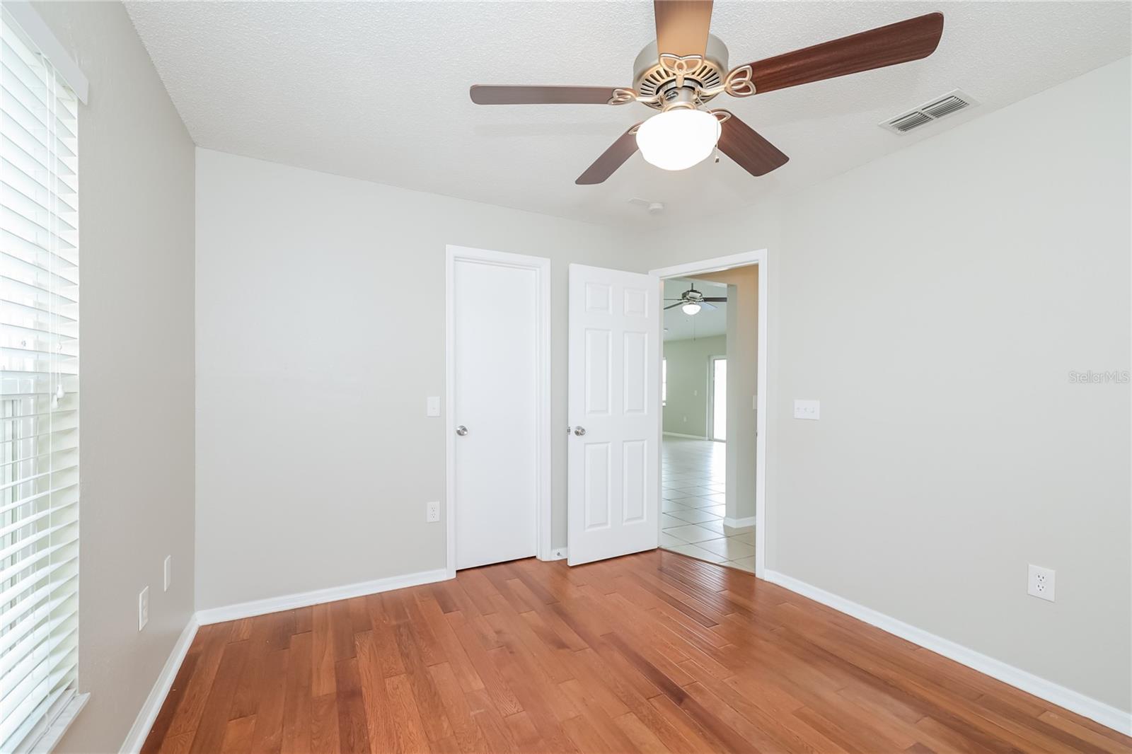 WINFIELD HEIGHTS - Residential Lease