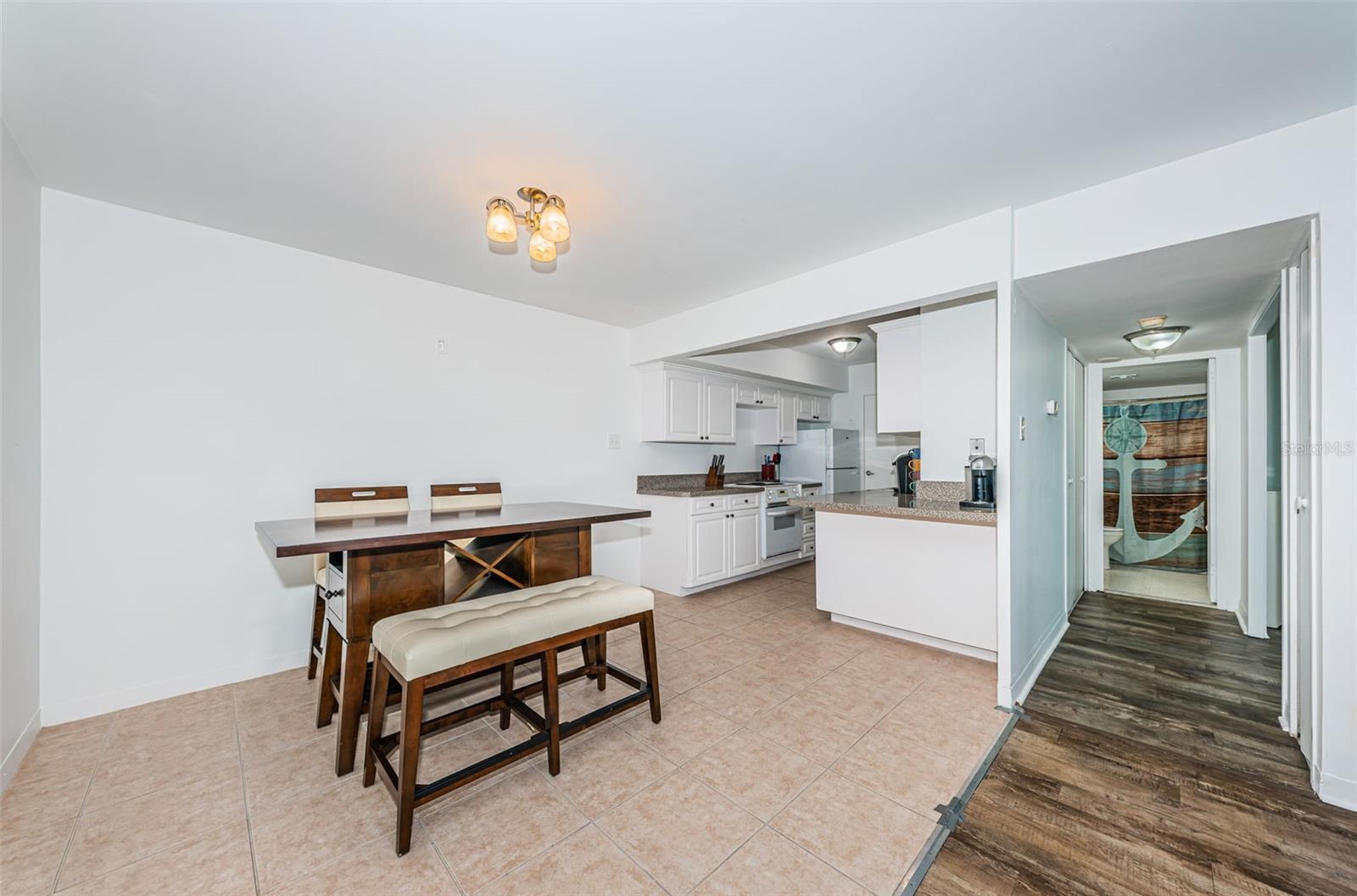 PARADISE ISLAND TOWERS CONDO - Residential