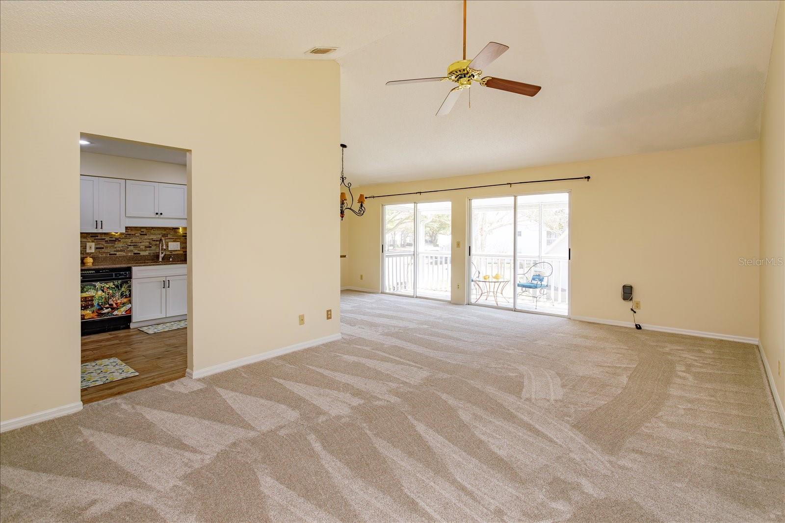 COACH HOMES AT MARINERS VILLAGE - Residential