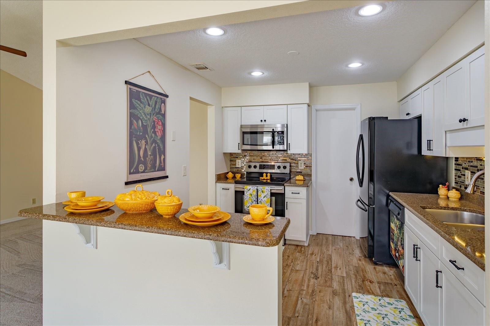 COACH HOMES AT MARINERS VILLAGE - Residential