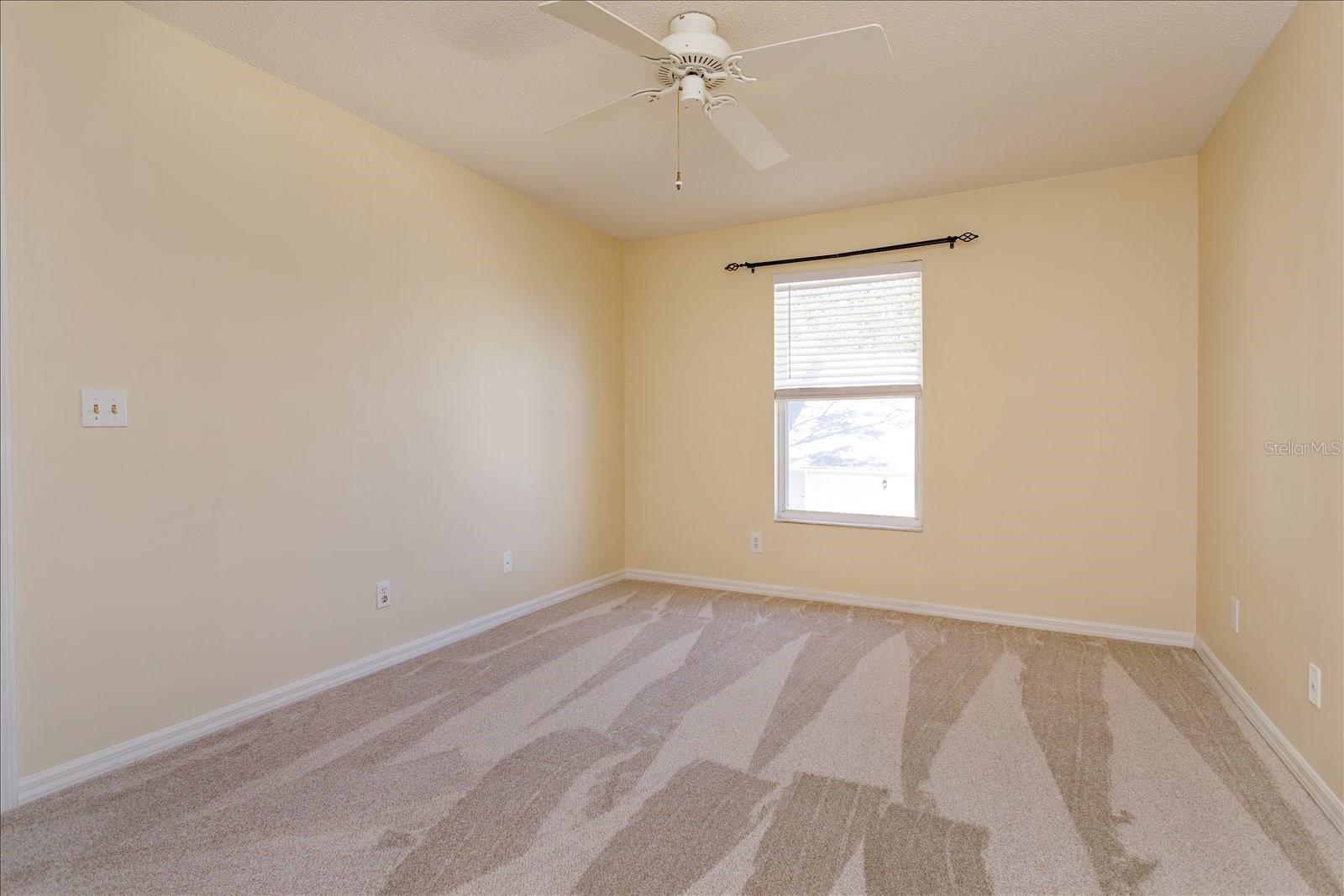 COACH HOMES AT MARINERS VILLAGE - Residential