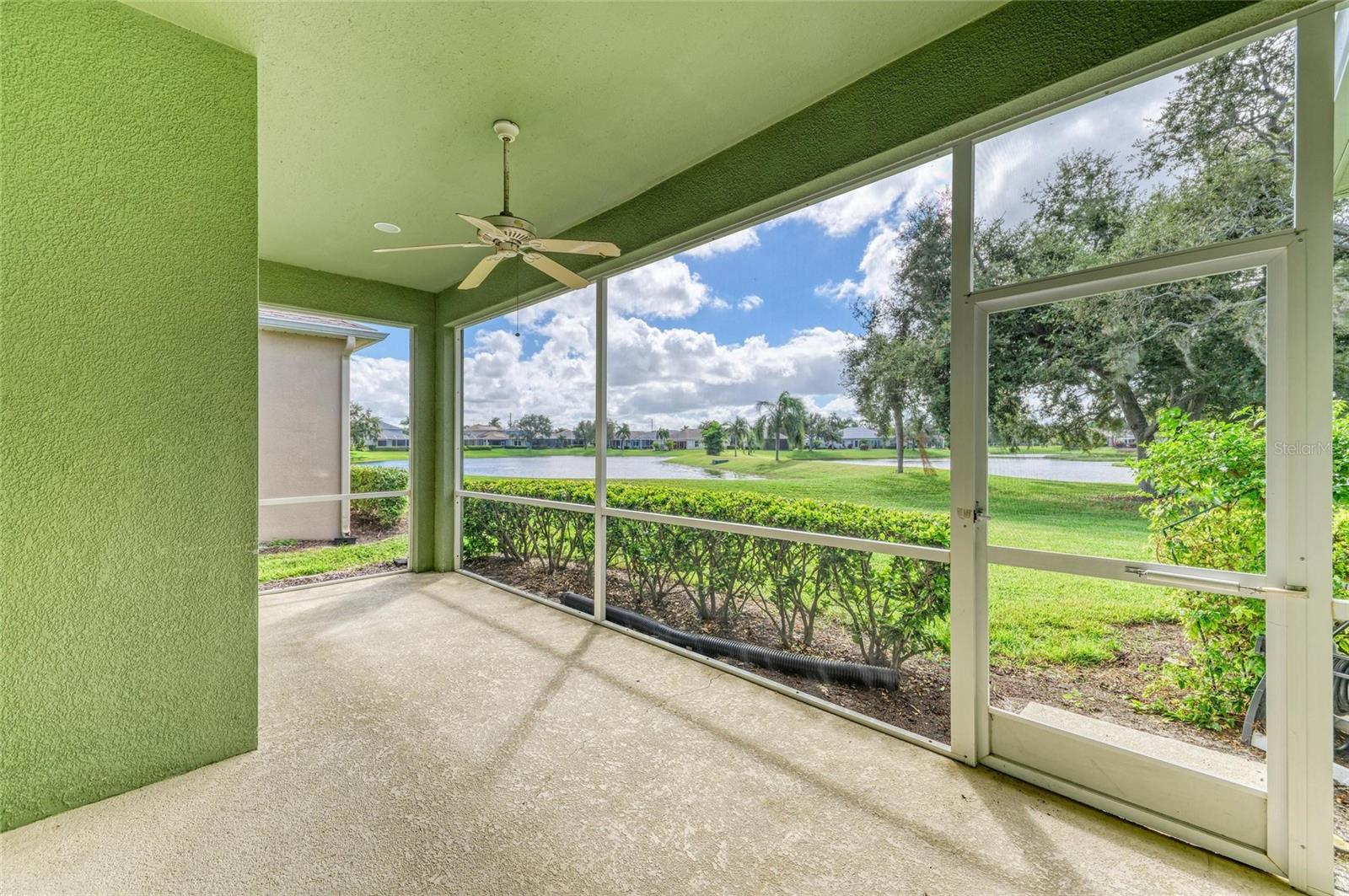 PALMA SOLA TRACE - Residential