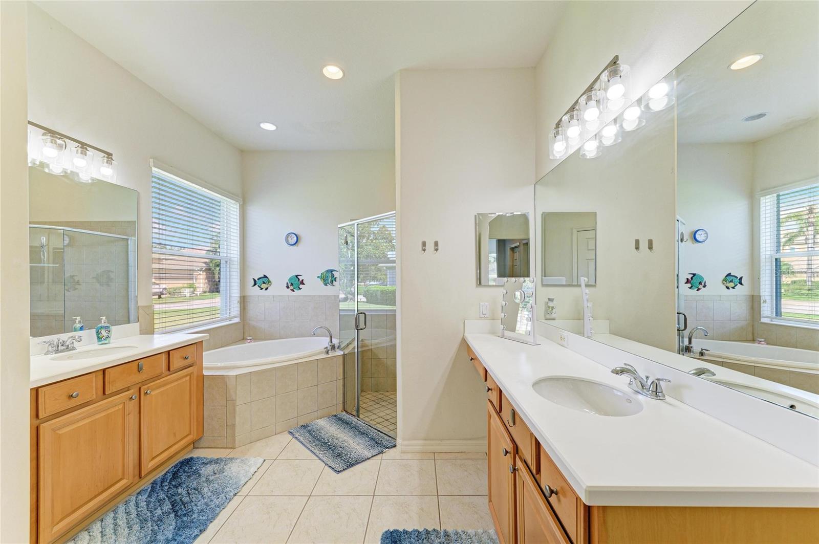 PALMA SOLA TRACE - Residential