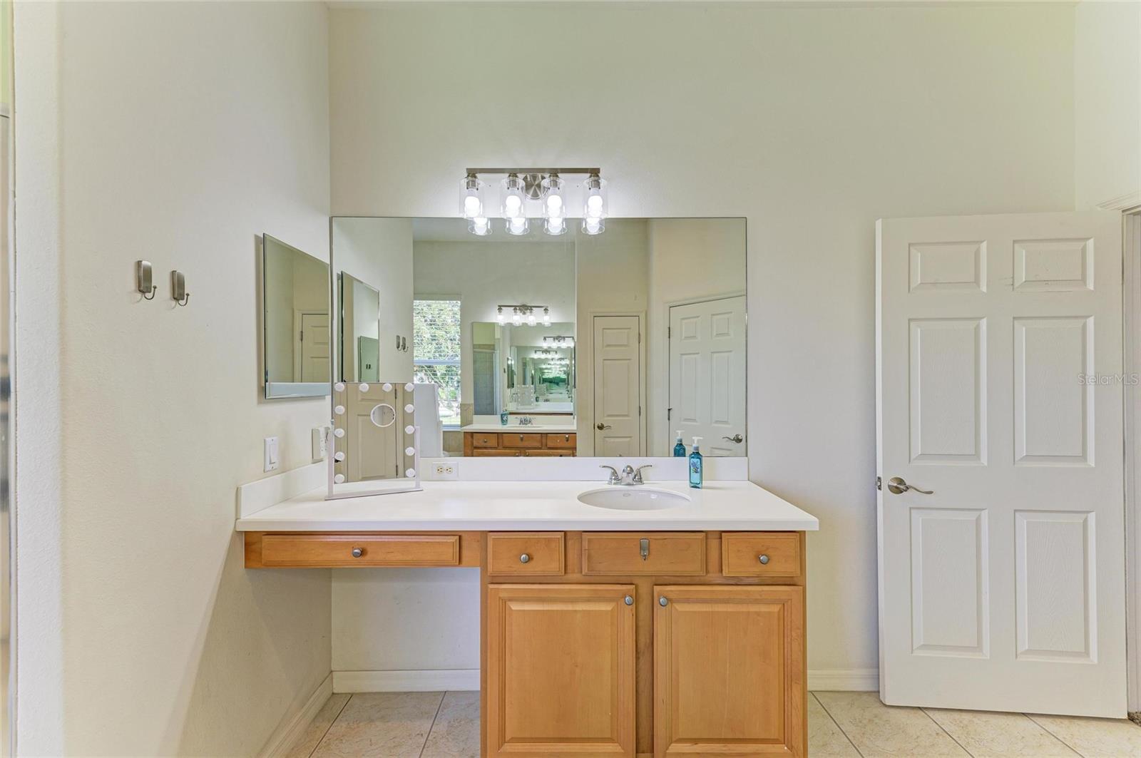 PALMA SOLA TRACE - Residential