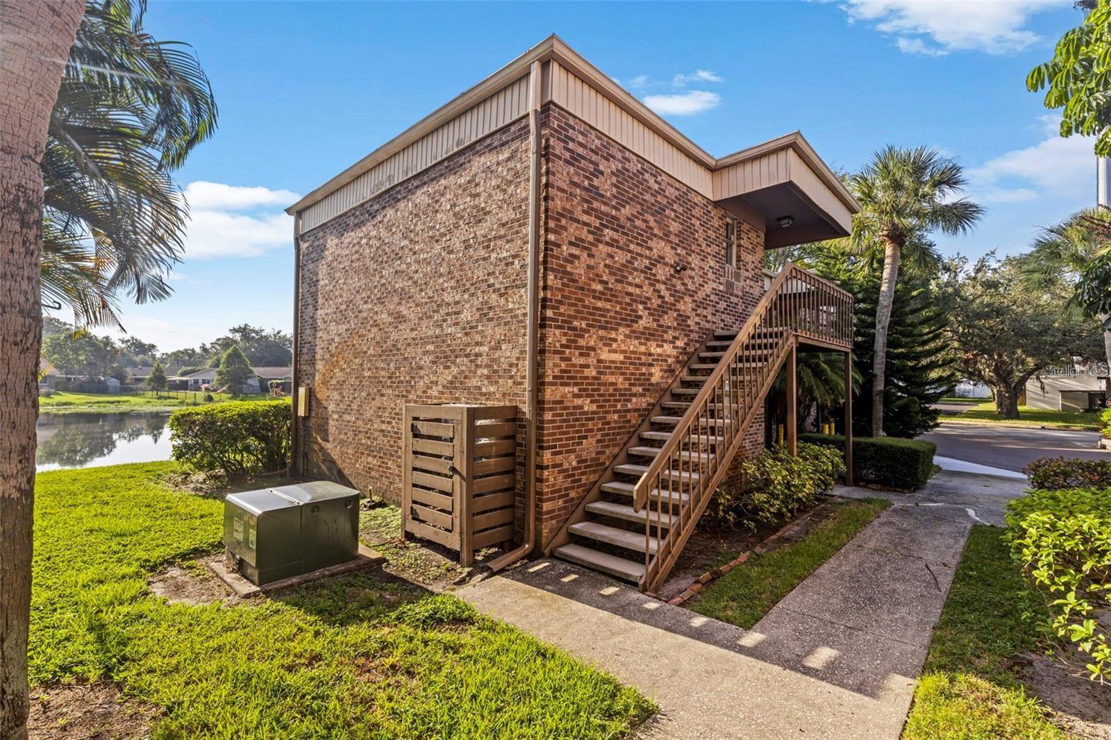 CARROLLBROOK LAKESIDE CONDOMIN - Residential