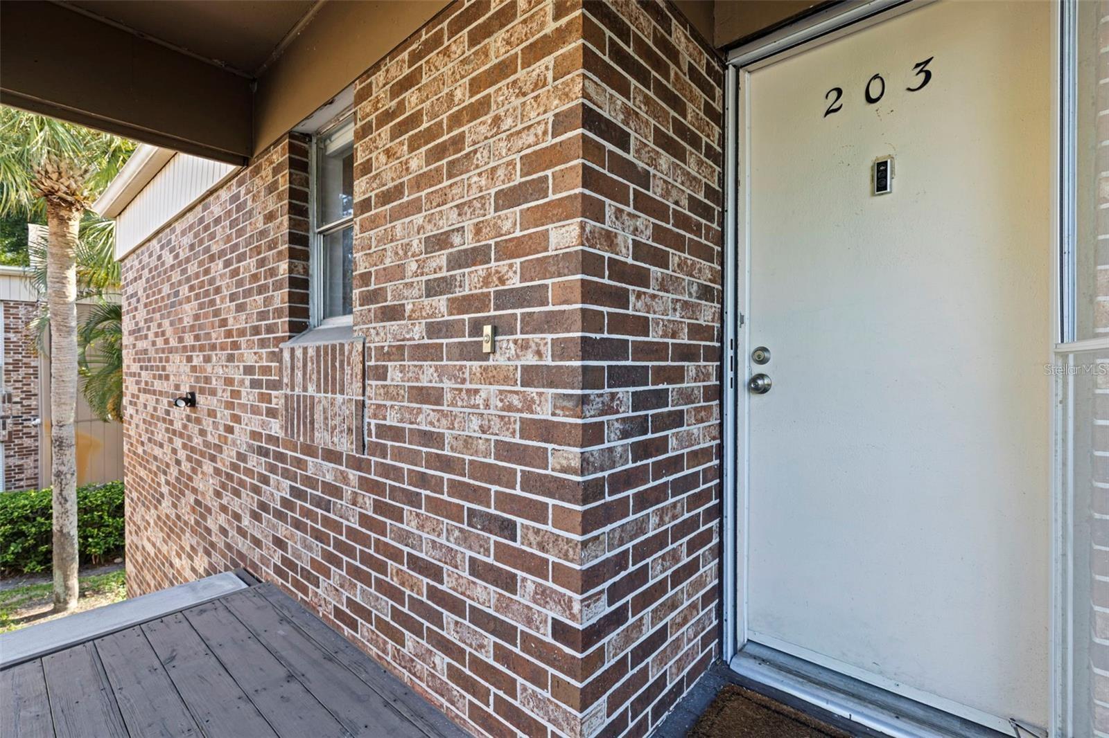 CARROLLBROOK LAKESIDE CONDOMIN - Residential