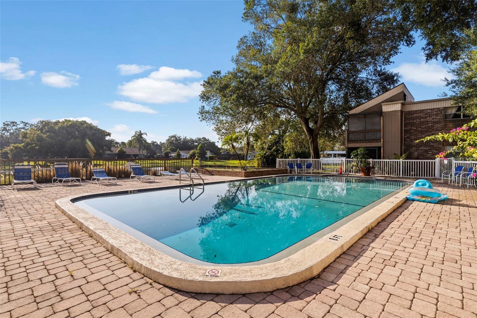 CARROLLBROOK LAKESIDE CONDOMIN - Residential